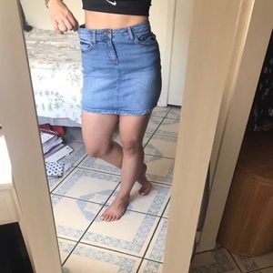 Denim skirt 😊